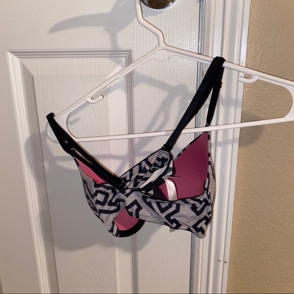 Push up bra - Picture 2 of 3